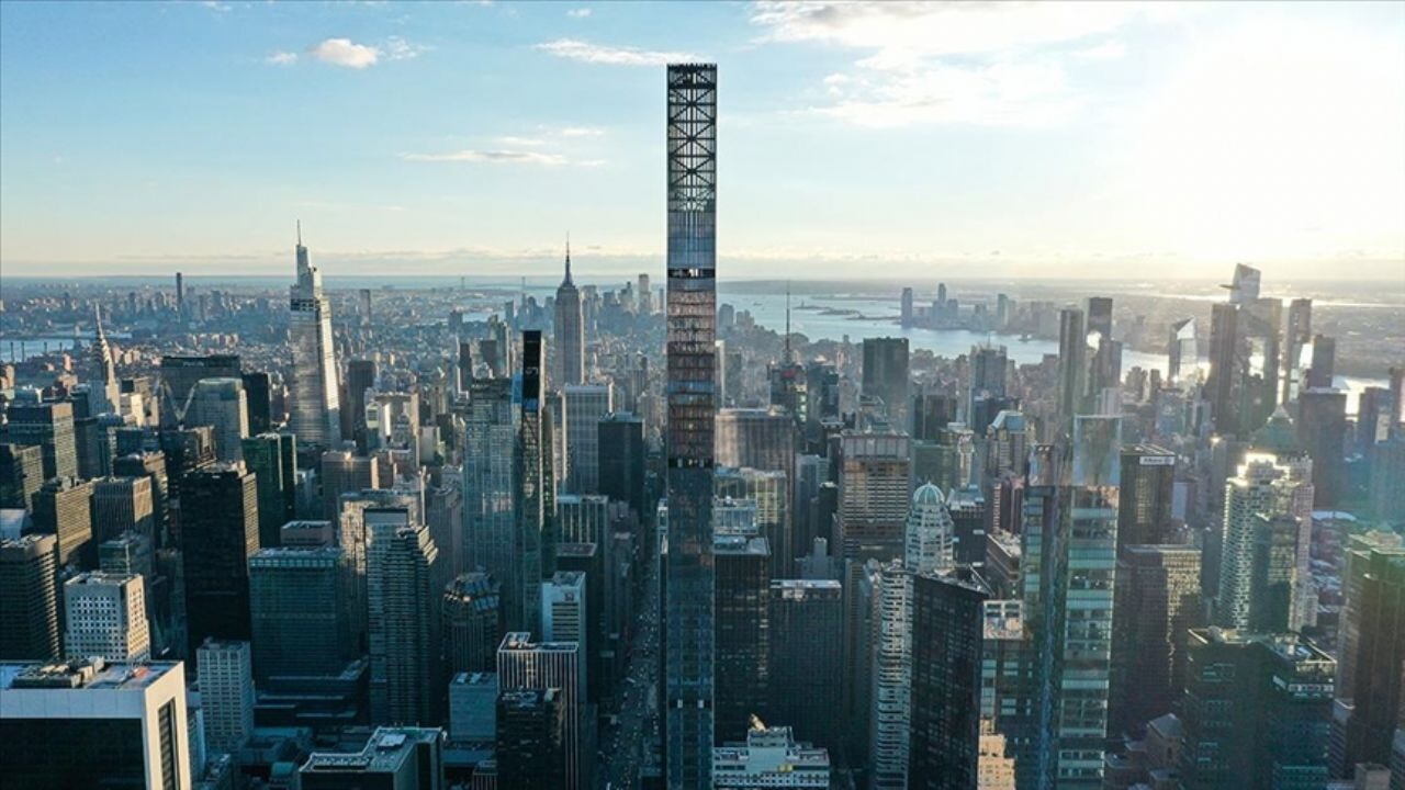 Yapay zeka ile bomba yaptı, Trump'a mesaj yazdı