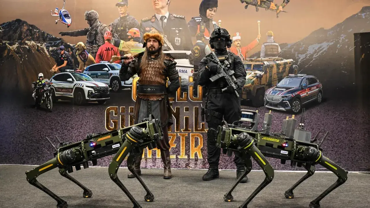 Jandarma Genel Komutanlığı, sahada kullandığı teknolojilerle IDEF 2025'te yer alıyor
