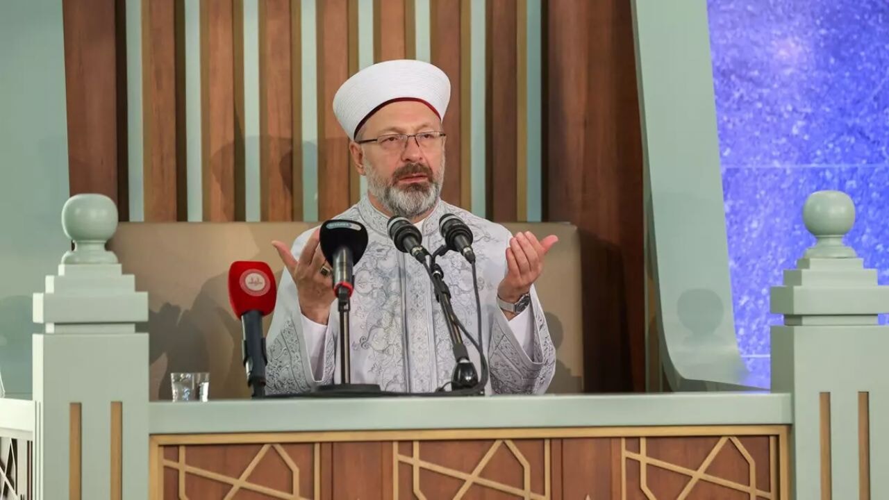 Diyanet İşleri Başkanı Erbaş'tan orman yangınları için yağmur duası