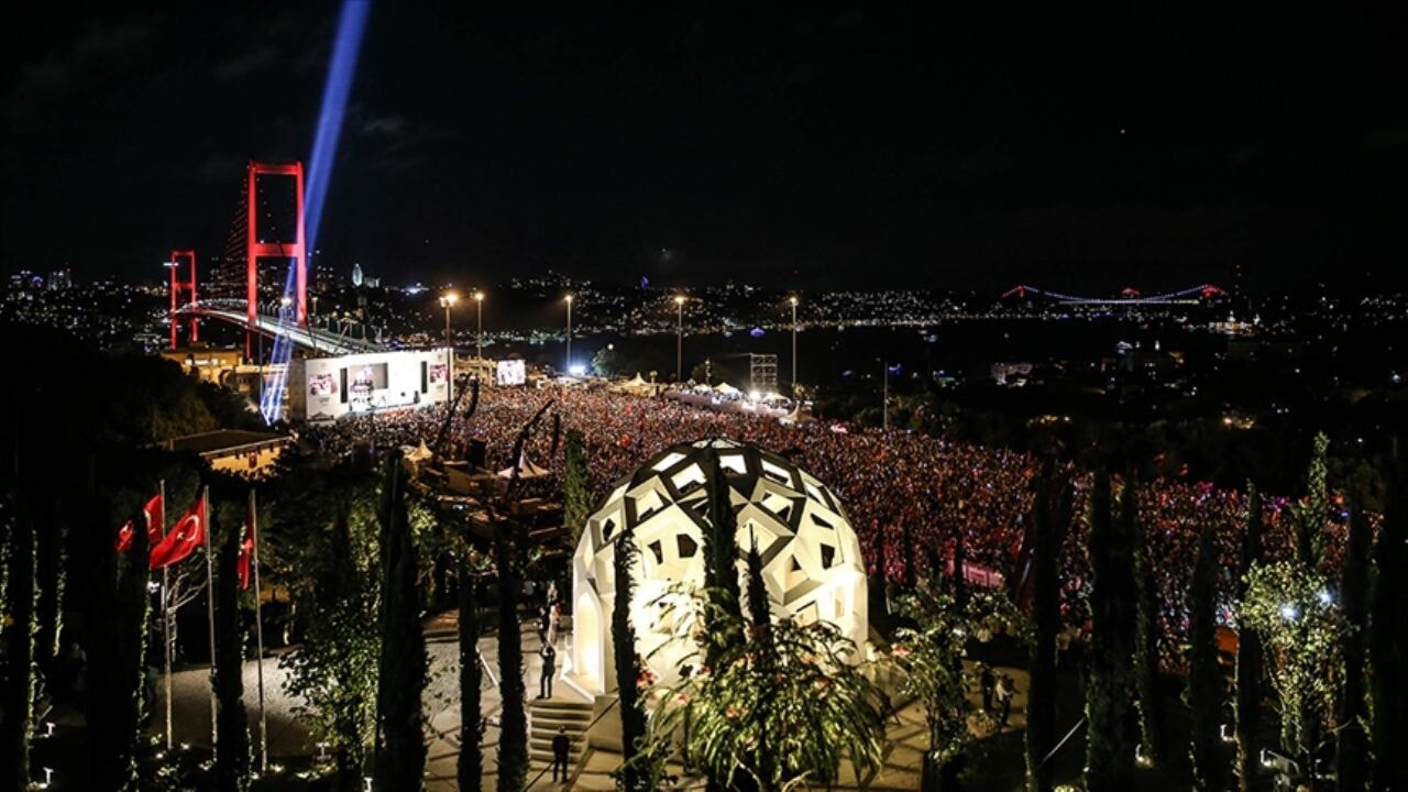 İsviçreli gazetecilerden 15 Temmuz övgüsü