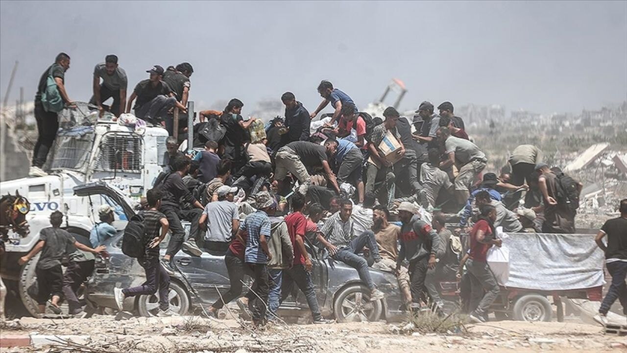 İsrail, yardım bekleyenlere saldırdı: 51 Filistinli şehit