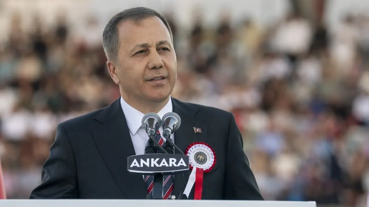 Bakan Yerlikaya'dan, son 2 ayda çıkan yangınlardaki hasar tespitine ilişkin açıklama