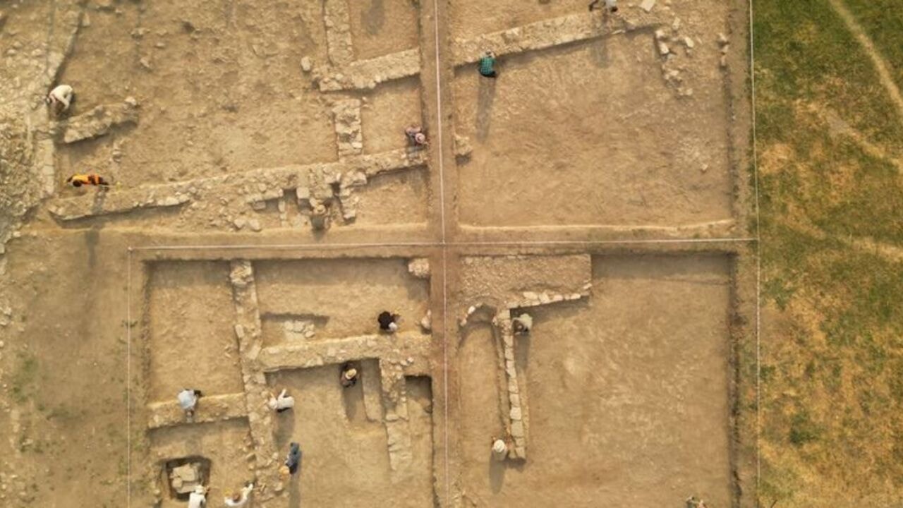 'Eski Van Şehri' kazılarında Osmanlı kışlası izine rastlandı