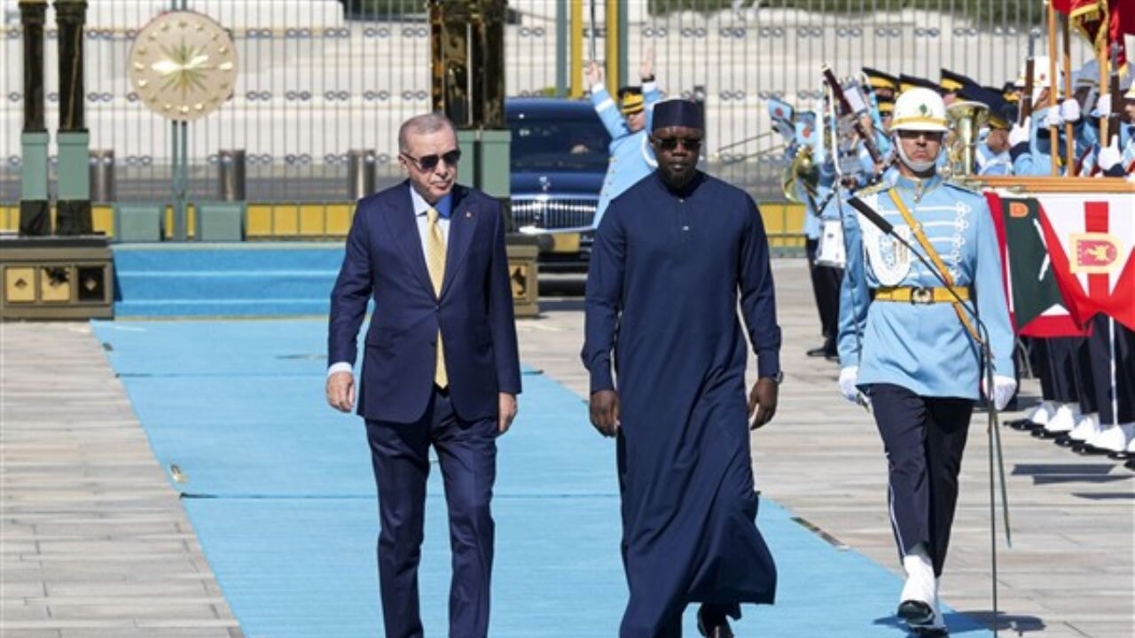 Cumhurbaşkanı Erdoğan, Senegal Başbakanı Sonko'yu resmi törenle karşıladı