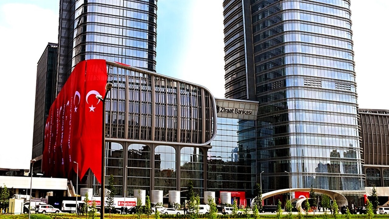 'Ziraat Bankası Arnavutluk'ta da Bir Bankadan Daha Fazlası'