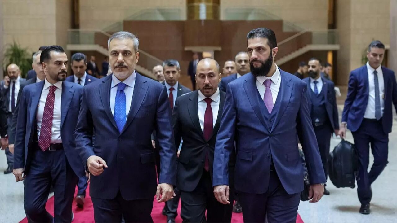 Suriye'nin geleceğine Paris'te değil Şam'da karar verilecek