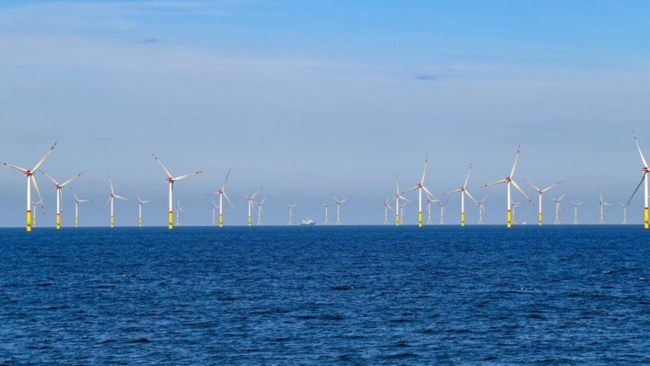 Baltık'taki Rüzgar Türbinleri Artık 'Gözetleme Nöbetçisi' Olacak