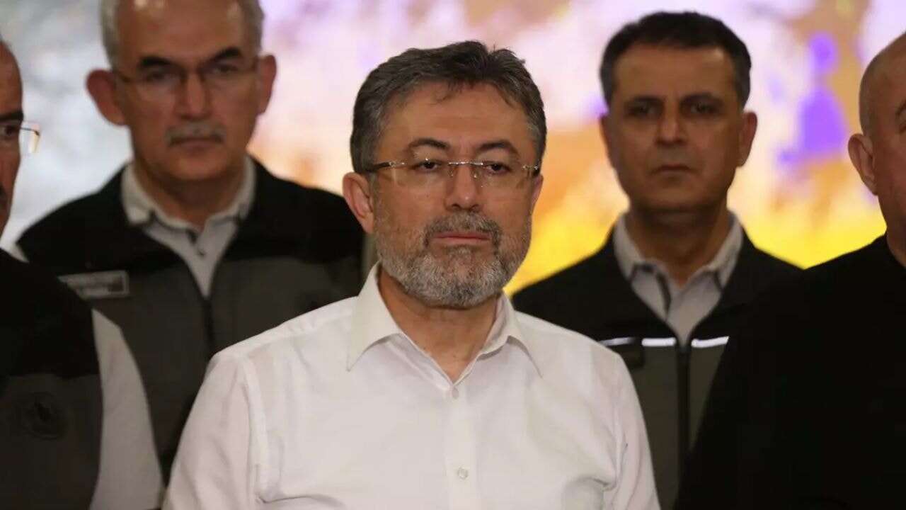 Bakan Yumaklı'dan yangınlarla mücadelede birlik çağrısı