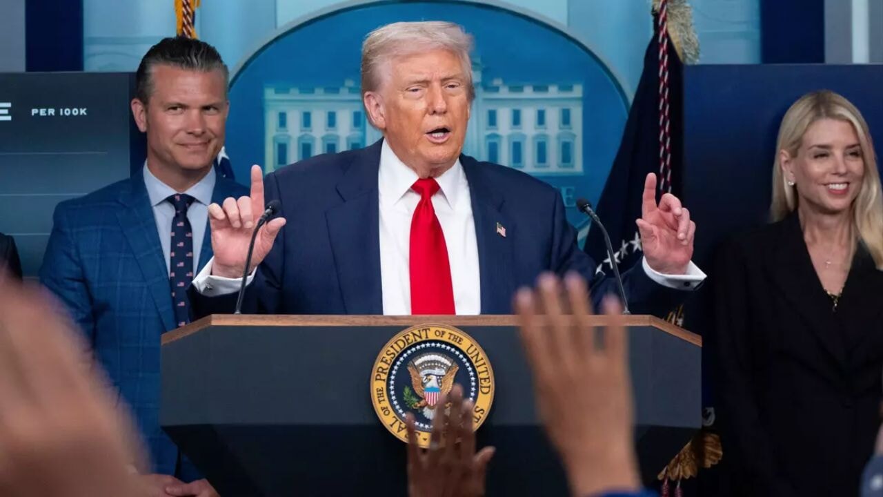 İngiltere, Trump-Putin görüşmesi öncesi AB'yi uyardı