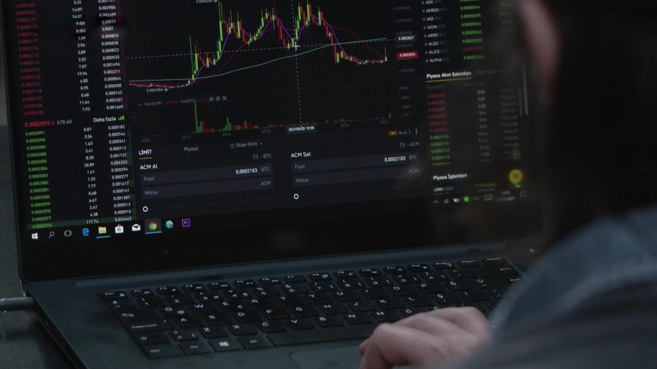 Yasa dışı bahisten 2 bin 400 kişi tutuklandı