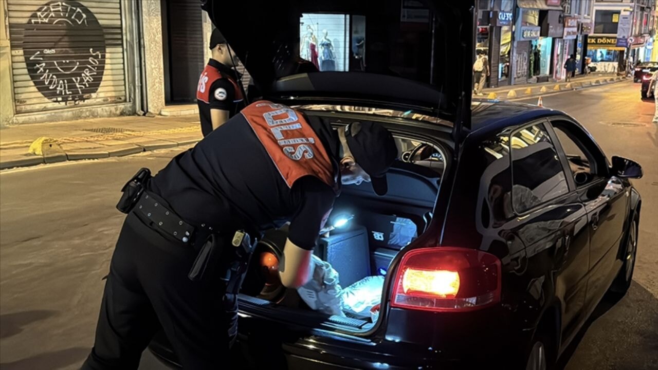 'Huzur İstanbul' uygulamasında 735 kişi gözaltına alındı