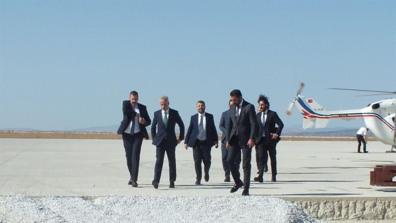 Bakan Uraloğlu, Yozgat Havalimanı için tarih verdi