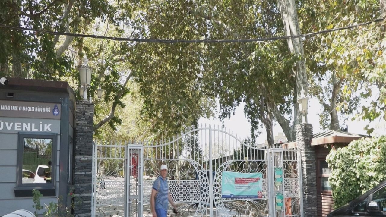 İstanbul'da şiddetli rüzgar uyarısı! Gülhane Parkı kapatıldı