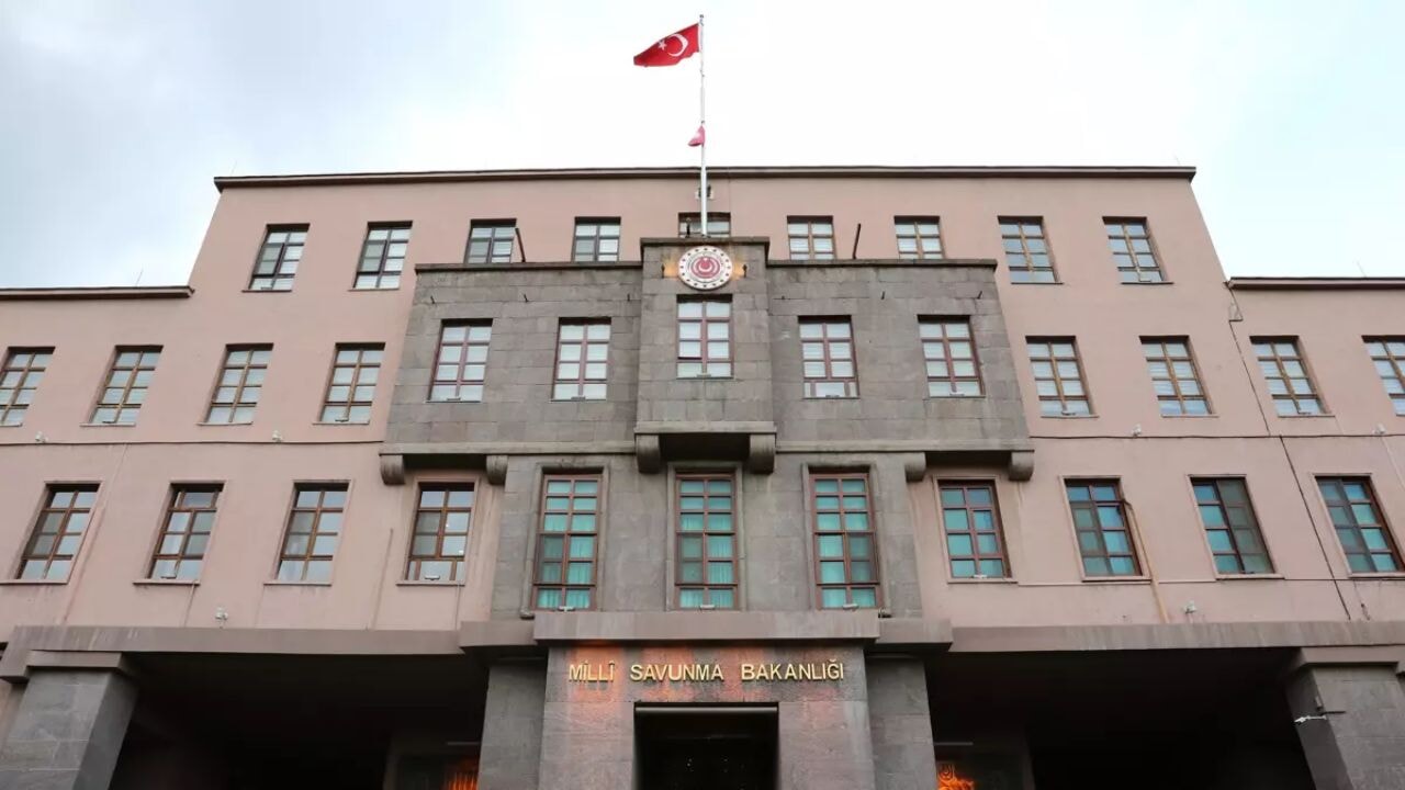 MSB: Suriye'nin istikrarı bölge barışı için kritik, 'Tek Ordu, Tek Devlet' ilkesi destekleniyor