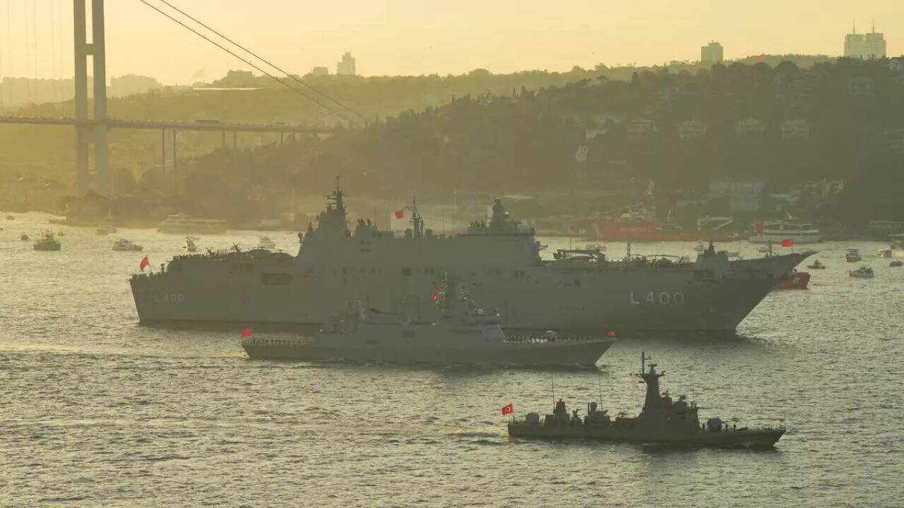 TEKNOFEST Mavi Vatan geçişinde gökyüzü ve deniz kırmızı beyaz olacak