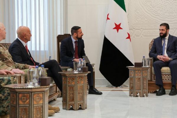 Suriye Cumhurbaşkanı Şara, ABD'li üst düzey heyeti kabul etti