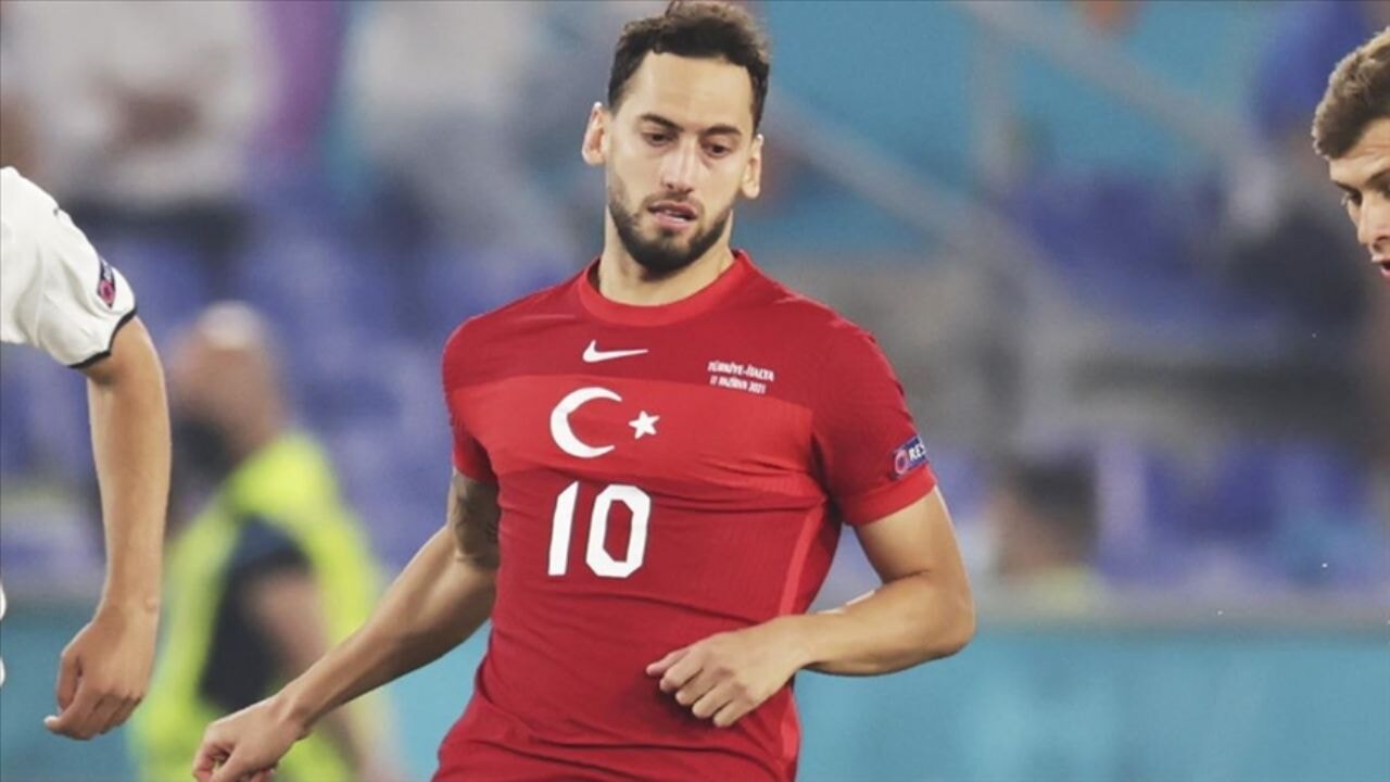 Milli maç öncesi gerginlik iddiası: Hakan Çalhanoğlu'dan açıklama