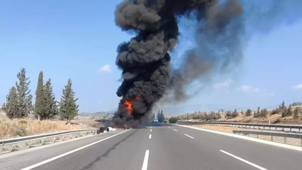 İstanbul'dan Şırnak'a giden otobüs yolda yandı