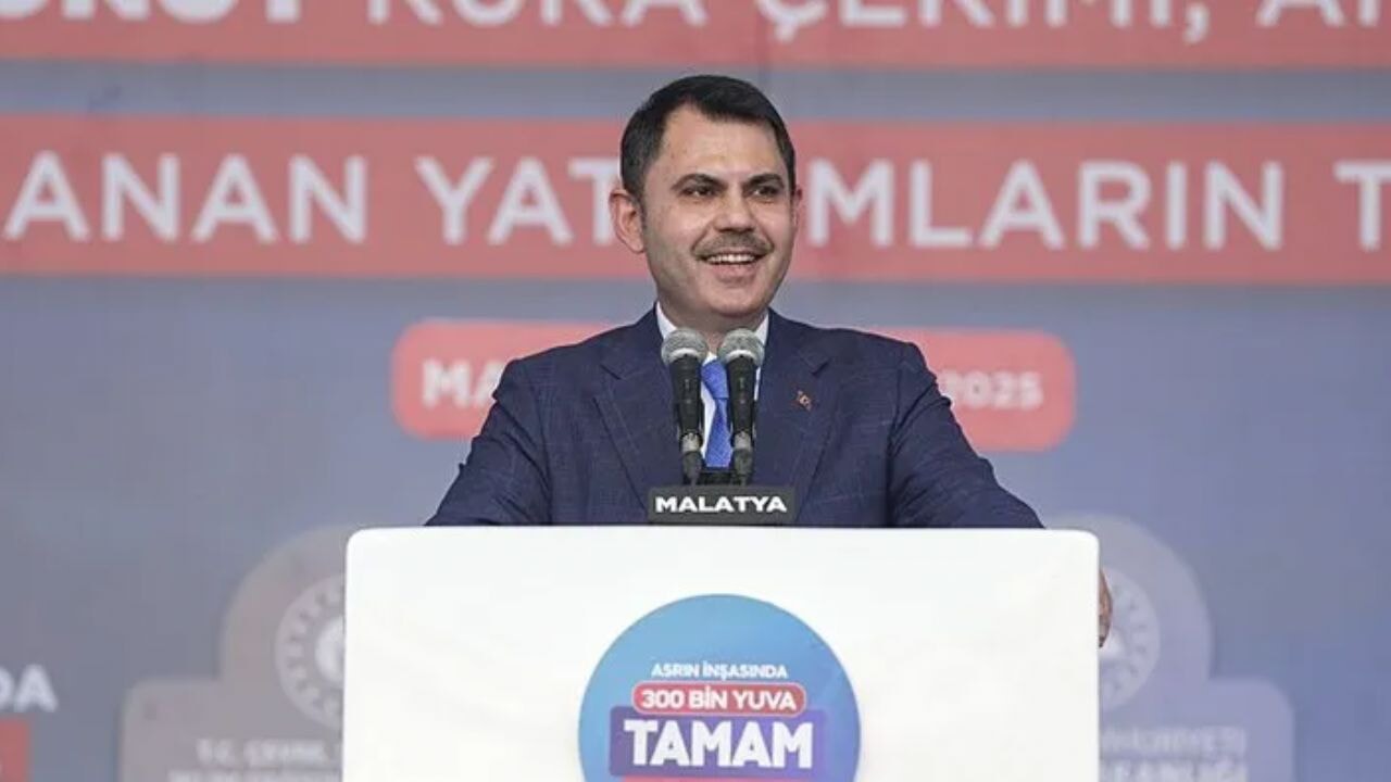 Asrın inşasında 300 bininci konut teslim edildi! Bakan Kurum: Her şey yeniden başlıyor