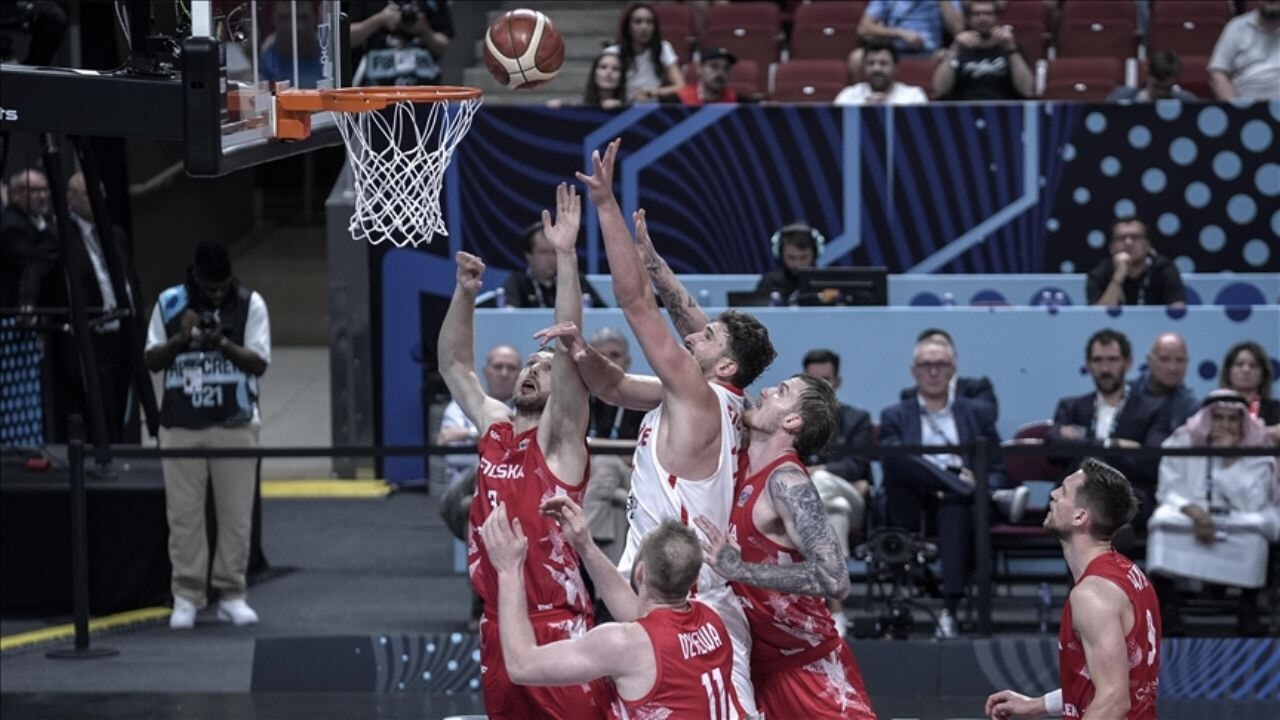 12 Dev Adam yarı finale yükseldi!