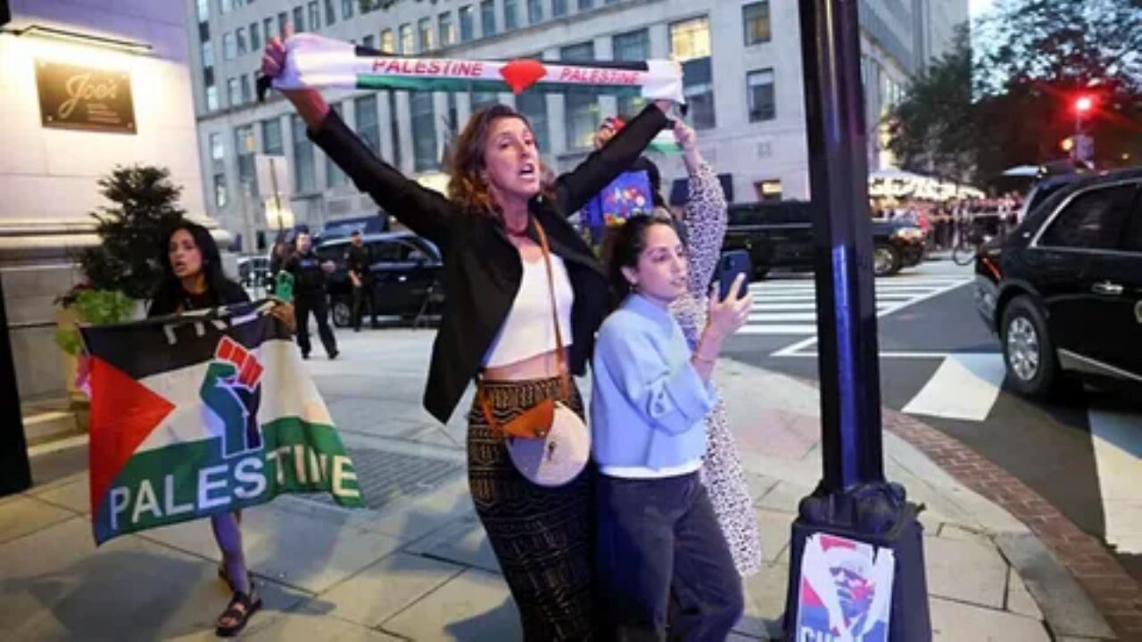 ABD Başkanı Trump, gittiği restoranda Gazze protestosuyla karşılaştı