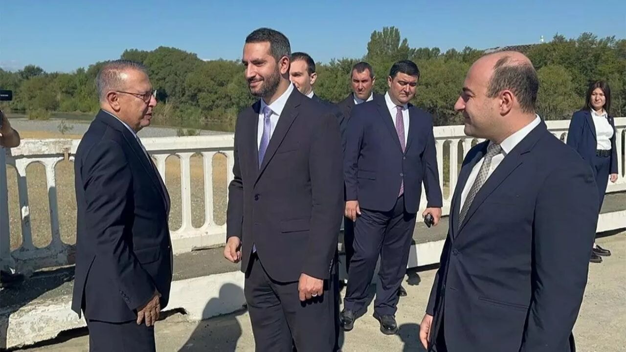 Türkiye-Ermenistan normalleşme süreci heyeti Ermenistan'a geçti