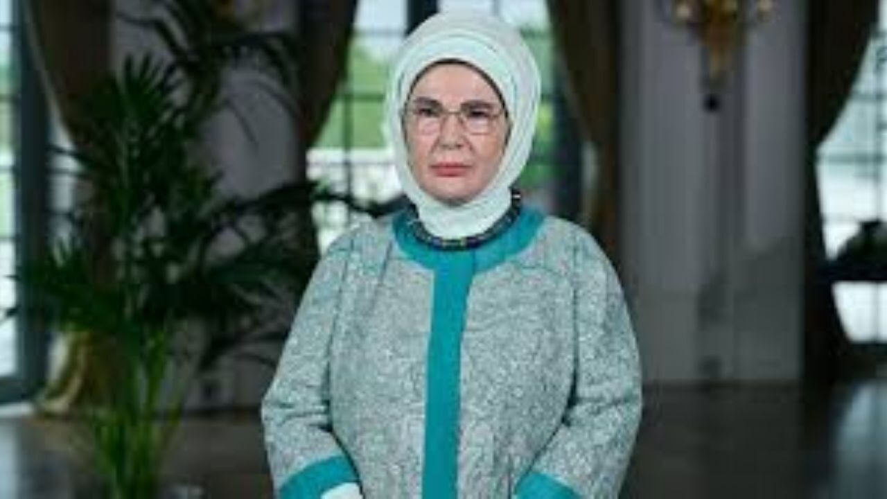 Emine Erdoğan, 5. Lider Eşleri Zirvesi'ne video mesaj gönderdi