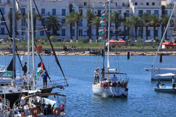 Gazze ablukasını kırmak için yola çıktılar: Küresel Sumud Filosu'ndaki 10 tekne daha Akdeniz'de