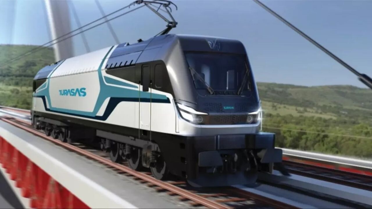 Ulaştırma Bakanı Uraloğlu açıkladı: Türkiye'nin en güçlü lokomotifi geliyor