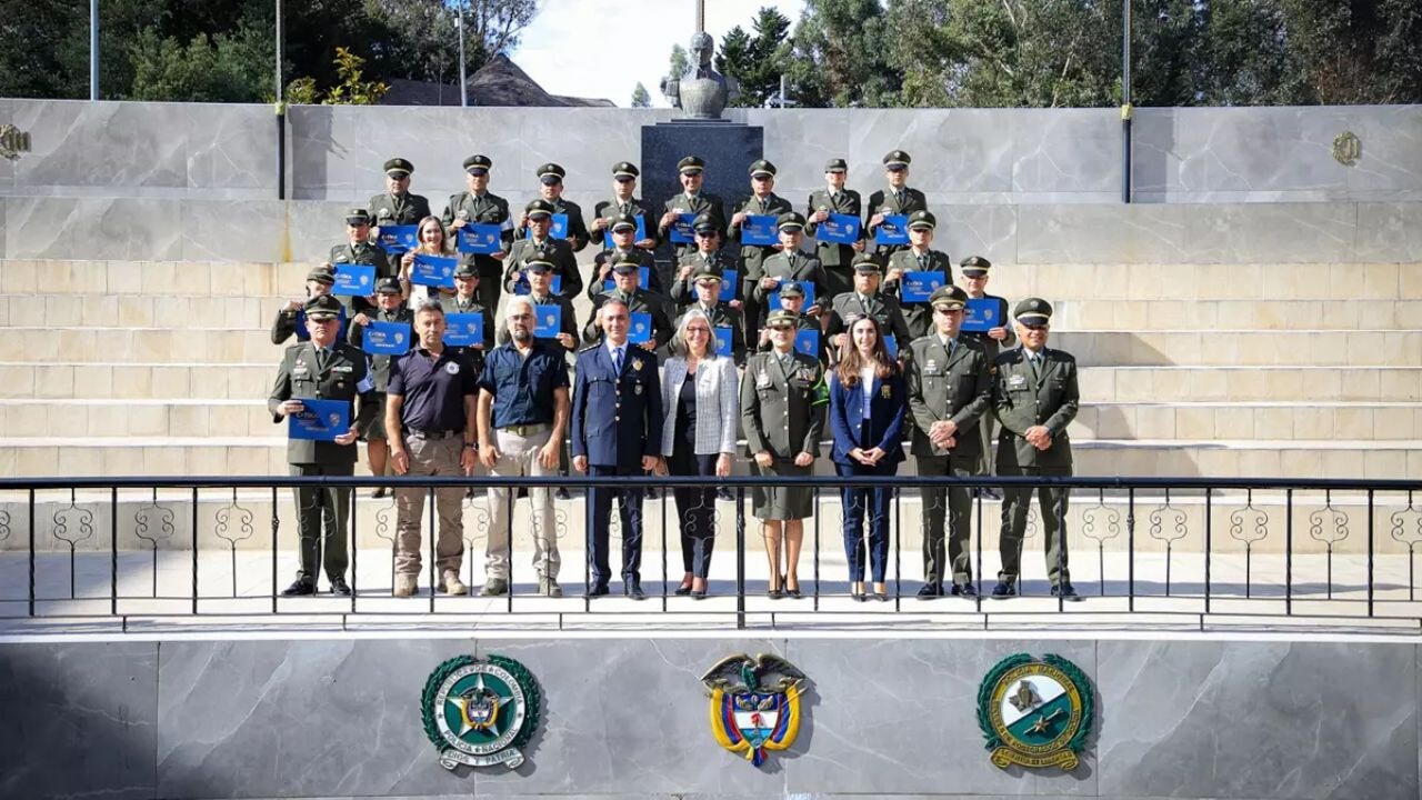 Kolombiya'da Türk desteğiyle kamu düzeni eğitimi yapıldı