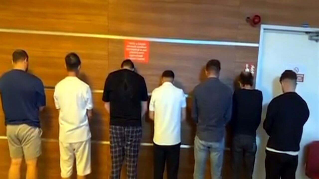 Şehit ailesini dolandıran 11 şüpheli yakalandı