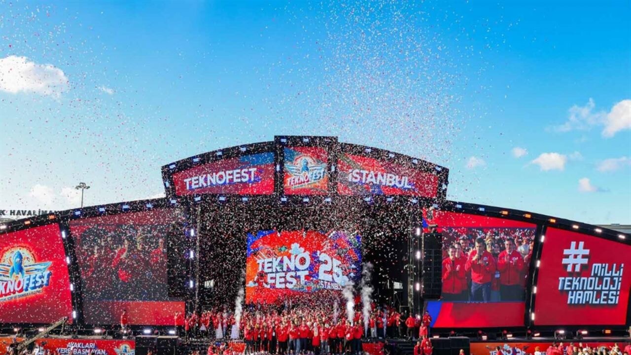 TEKNOFEST İstanbul 1 milyon 32 bin ziyaretçiyi ağırladı