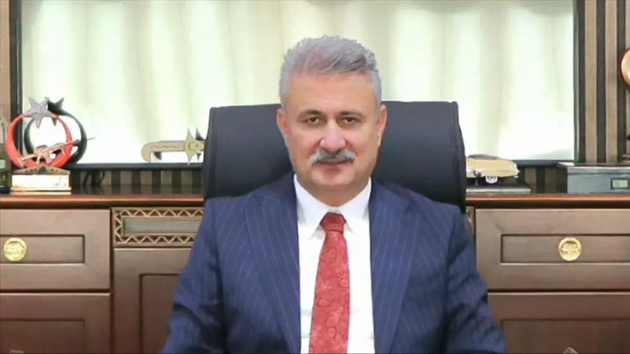 Kırıkkale'de irtikap operasyonu: Başkan Sungur ve 4 isim tutuklandı