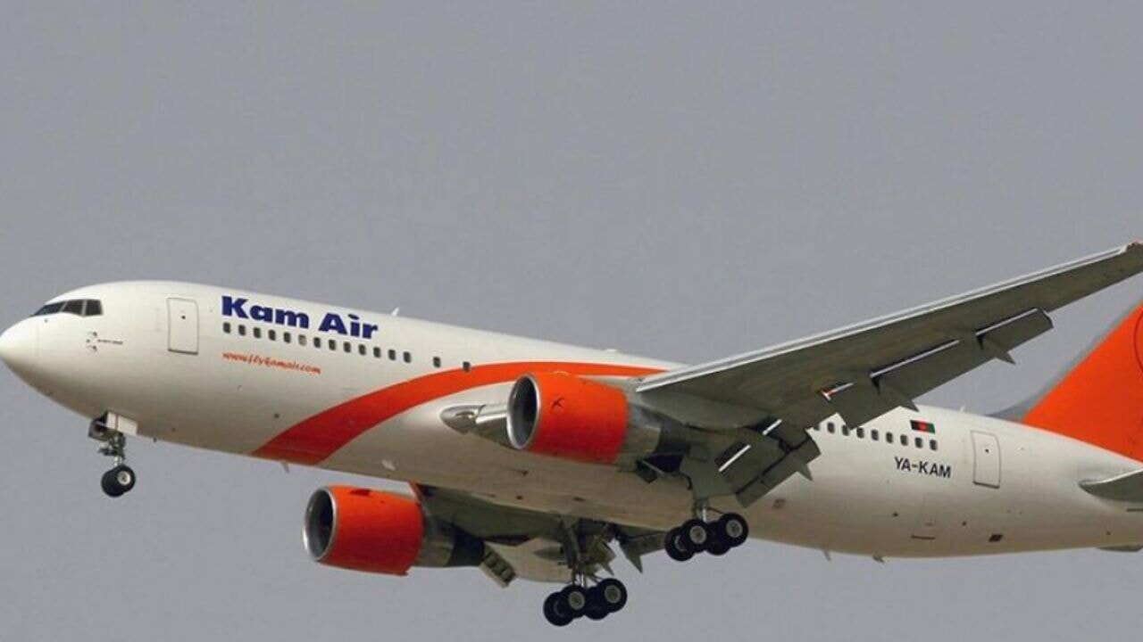 Kabil'den Yeni Delhi'ye iniş takımları yuvasında uçtu