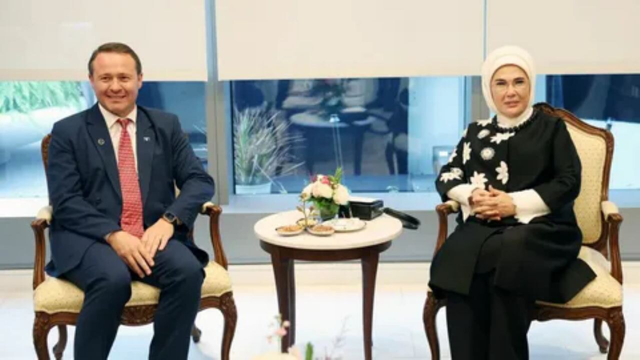 Emine Erdoğan, Kosova Cumhurbaşkanının eşi Sadriu ile görüştü