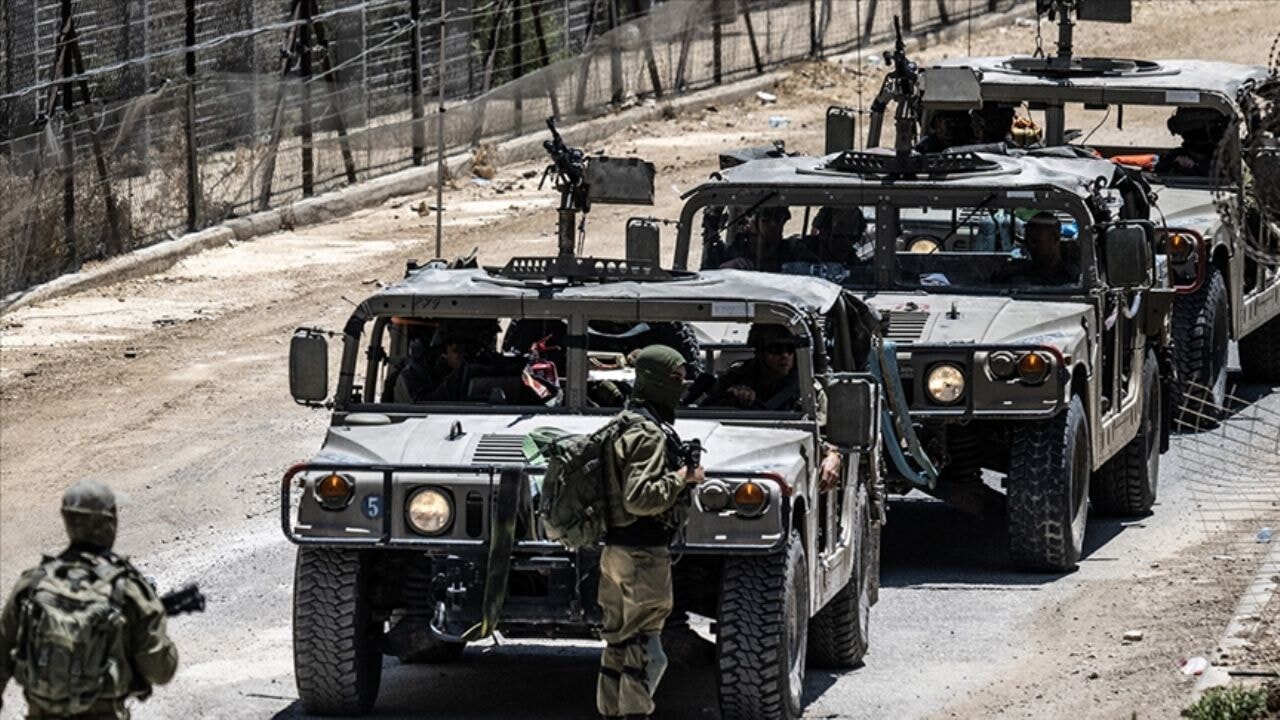 İsrail'den Suriye köyüne baskın