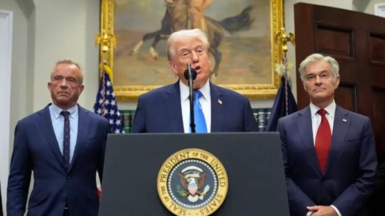 Trump: 'Hepatit B aşısı 12 yaşa ertelensin, Tylenol otizm riskini artırıyor'