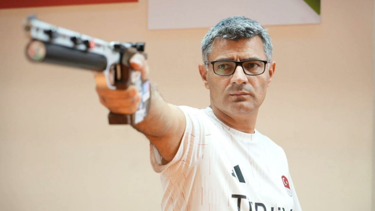 Yusuf Dikeç ve Mustafa İnan'dan altın madalya!