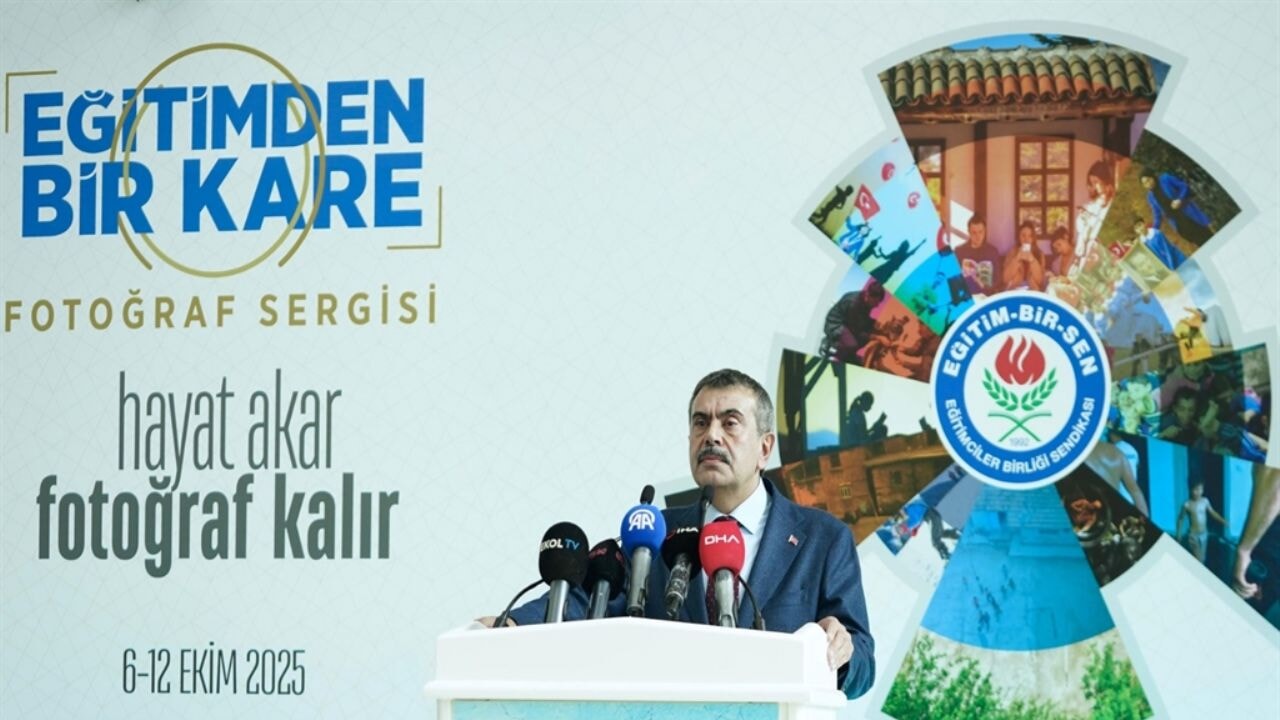 Bakan Tekin'den zorunlu eğitimin kısaltılması için hazırlanan rapora ilişkin açıklama