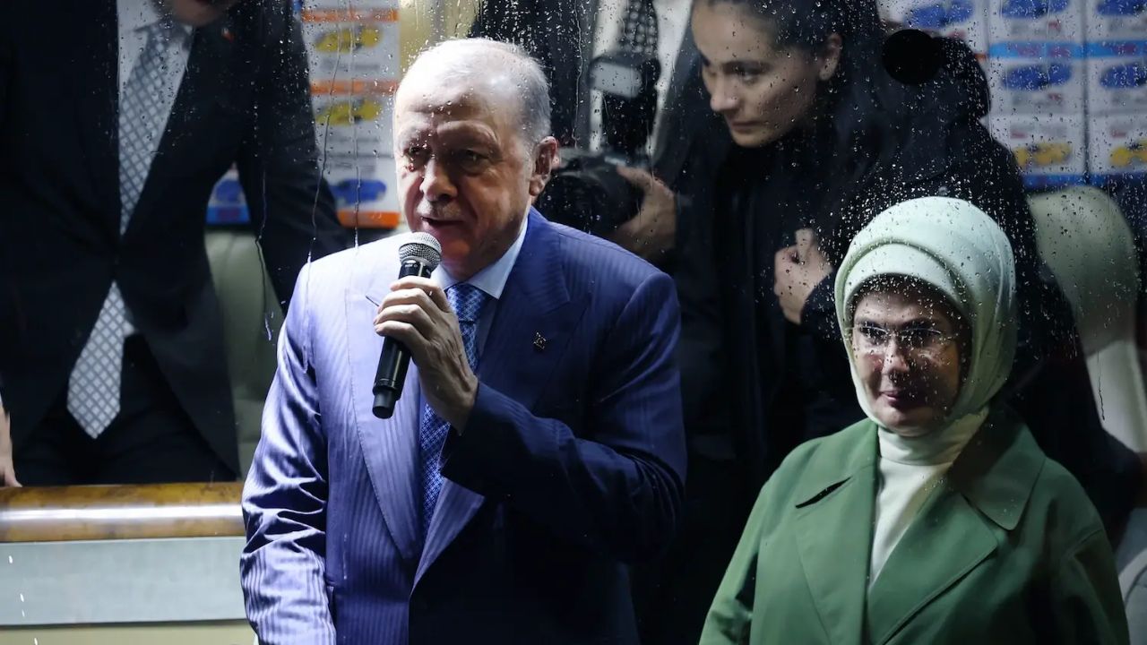 Cumhurbaşkanı Erdoğan, memleketi Rize'nin Güneysu ilçesinde vatandaşlara hitap etti
