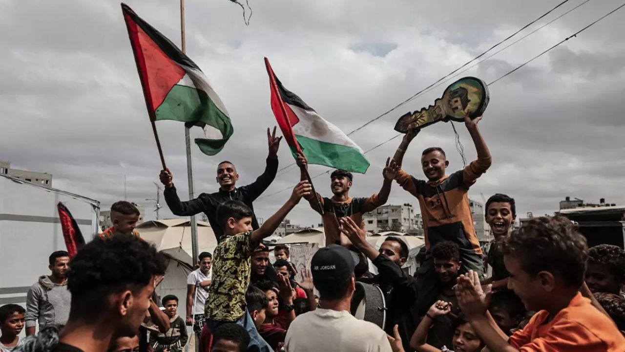 İsrail-Hamas ateşkesi yürürlüğe giriyor, Türkiye denetleyecek