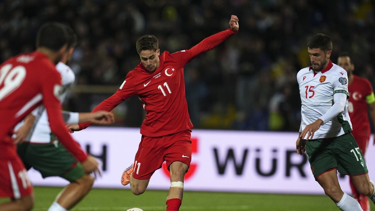 A Millilerden gövde gösterisi: Bulgaristan'a gol yağmuru