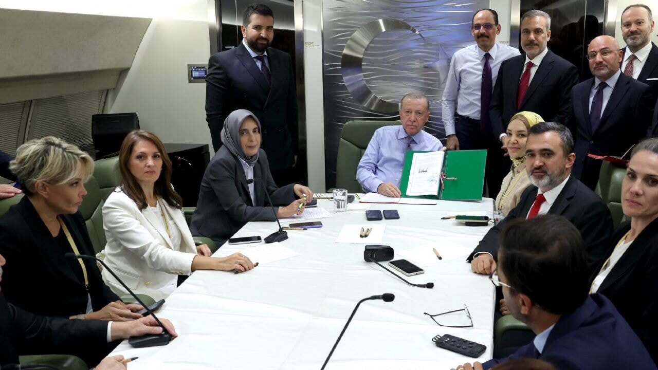 Erdoğan'dan Mısır'daki zirve dönüşü açıklamalar