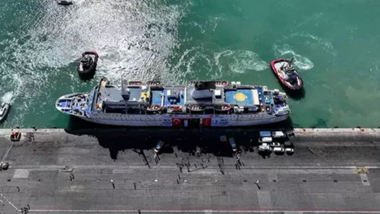 Gazze'ye ulaştırılacak insani yardım malzemeleri iyilik Gemisine yüklendi