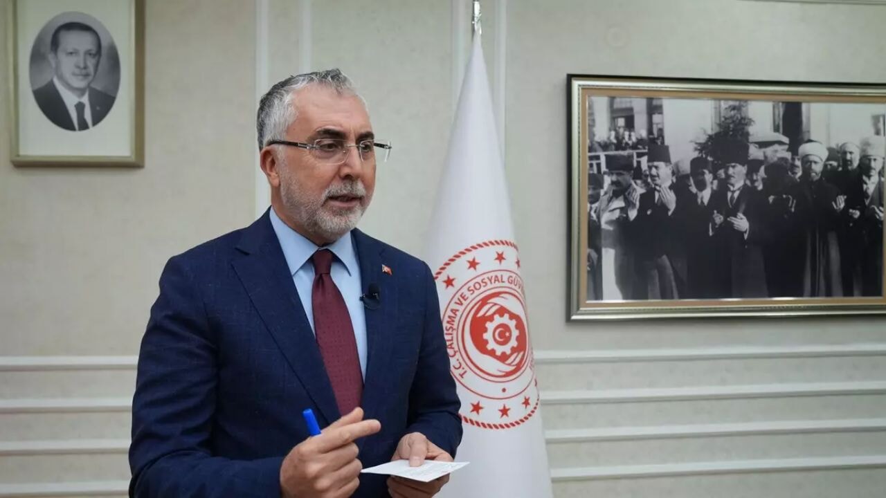 Bakan Işıkhan'dan gençlere müjde!