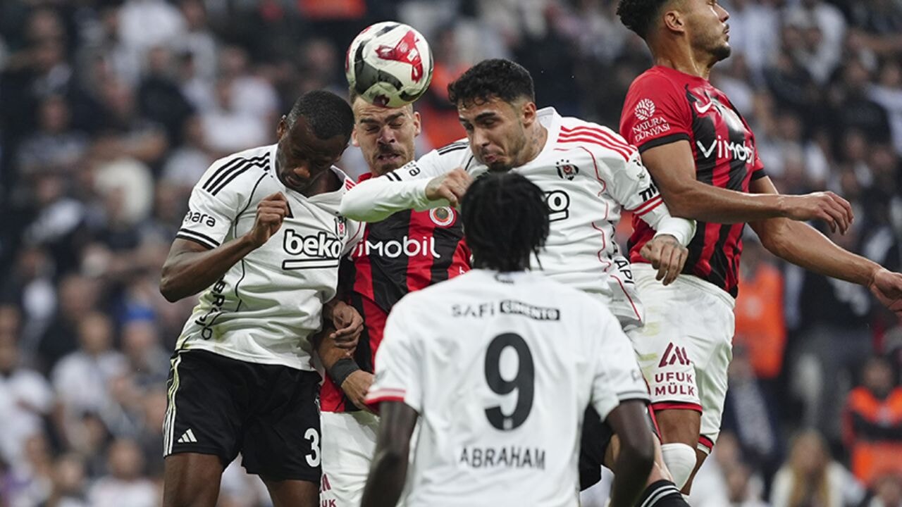 Beşiktaş, Gençlerbirliği'ne evinde yenildi... Sergen Yalçın'dan açıklama