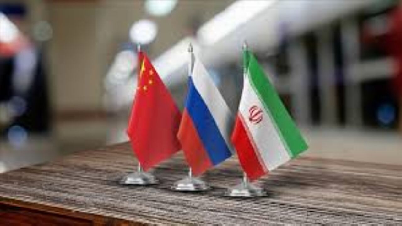İran, Rusya ve Çin'den Batı'ya karşı sert hamle