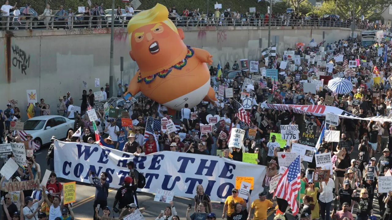 ABD'de 7 milyon kişi Trump'a karşı yürüdü