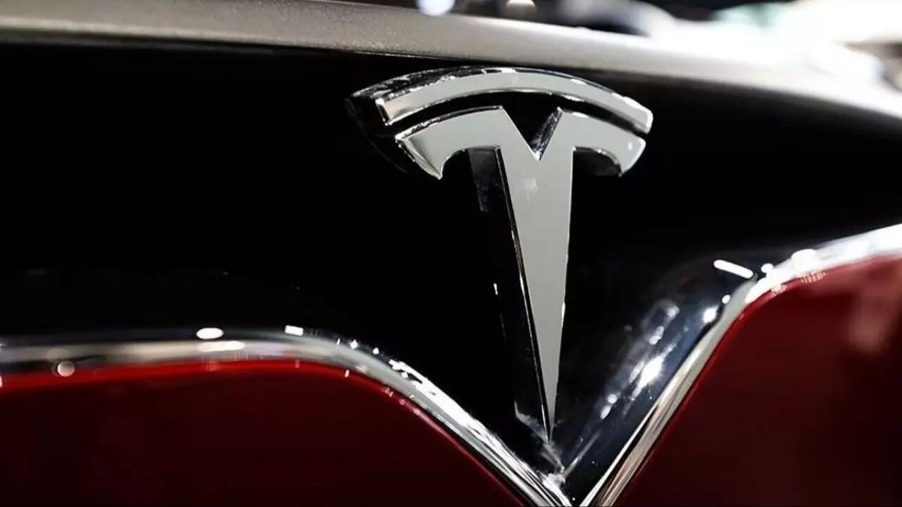 Tesla araçlarında güç kaybı riski! Geri çağırma başladı