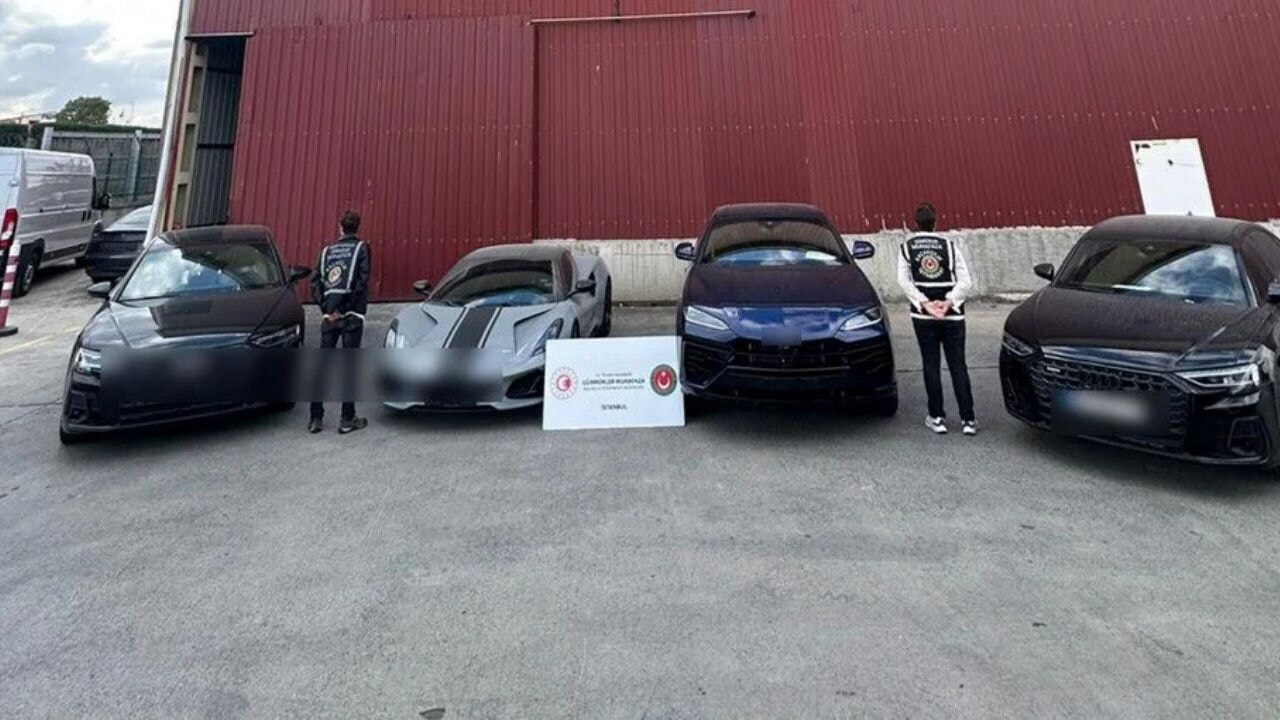 Ticaret Bakanlığı: 10 lüks araca el koyuldu